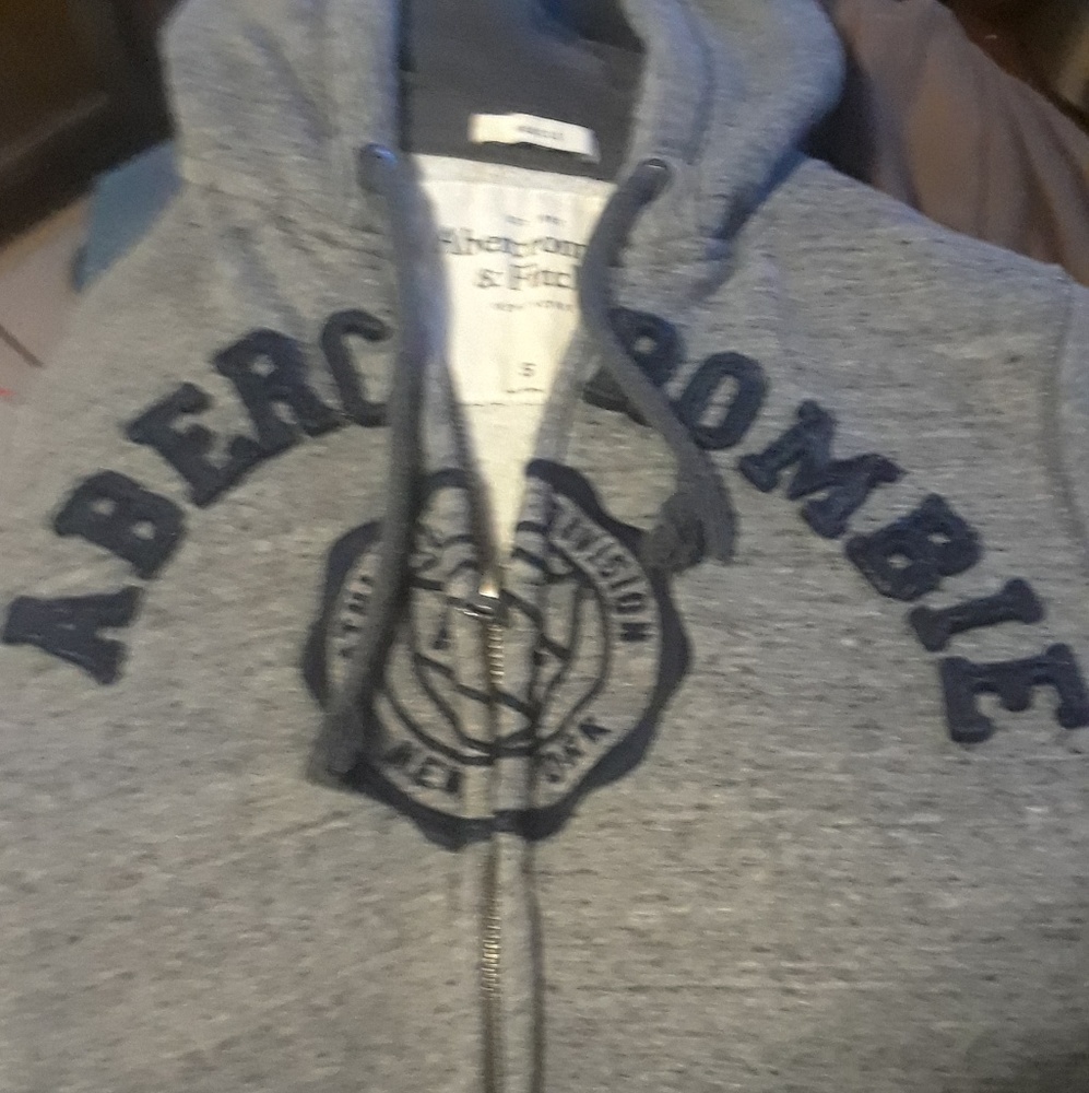 Abercrombie and Fitch small zip-up Hoodie